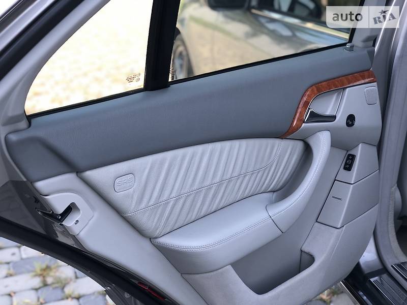 Седан Mercedes-Benz S-Class 2005 в Івано-Франківську