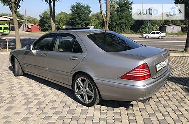 Седан Mercedes-Benz S-Class 2005 в 