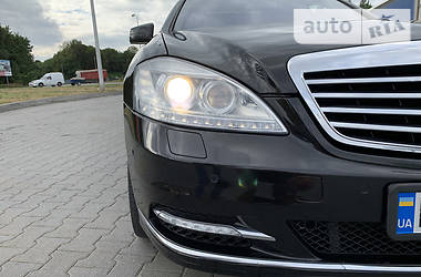 Седан Mercedes-Benz S-Class 2010 в Хмельницькому