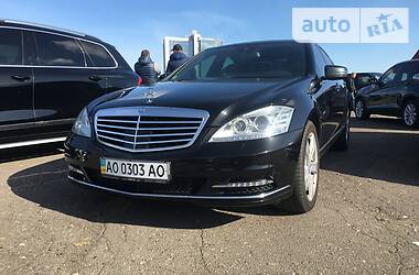 Седан Mercedes-Benz S-Class 2011 в 