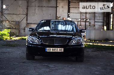 Седан Mercedes-Benz S-Class 2005 в Виннице