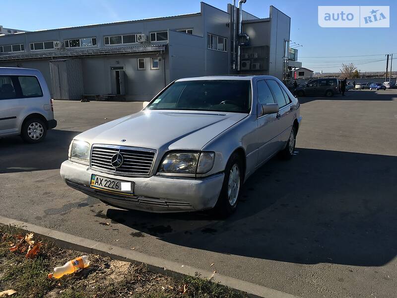 Седан Mercedes-Benz S-Class 1992 в 