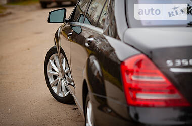 Седан Mercedes-Benz S-Class 2013 в 