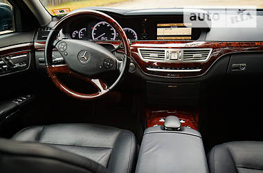 Седан Mercedes-Benz S-Class 2013 в 