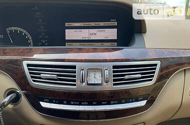 Седан Mercedes-Benz S-Class 2009 в 