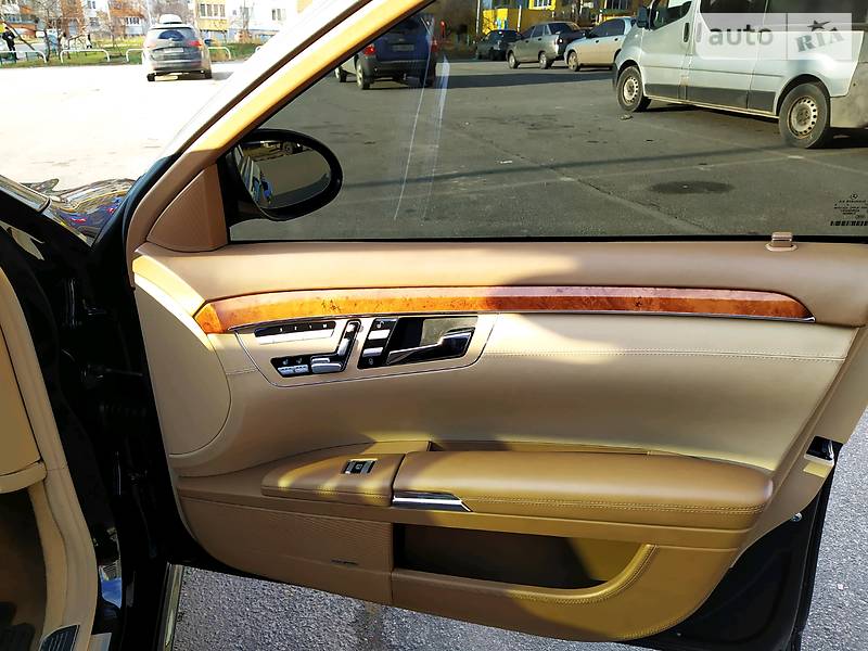 Седан Mercedes-Benz S-Class 2005 в Харкові