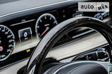 Седан Mercedes-Benz S-Class 2013 в 