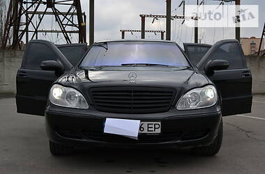 Седан Mercedes-Benz S-Class 2003 в 