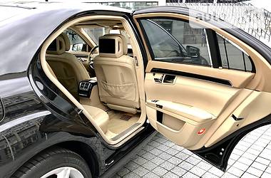 Седан Mercedes-Benz S-Class 2011 в 