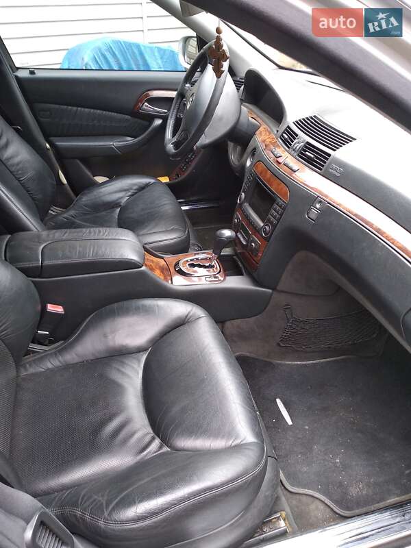 Седан Mercedes-Benz S-Class 2002 в Коростені