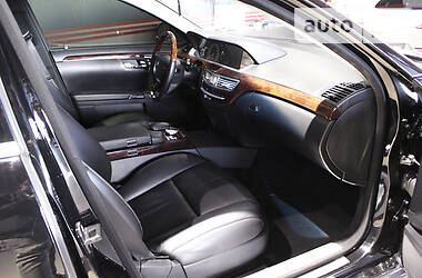 Седан Mercedes-Benz S-Class 2008 в 