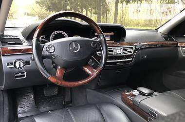 Седан Mercedes-Benz S-Class 2008 в Сумах