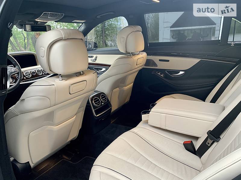 Седан Mercedes-Benz S-Class 2019 в Києві