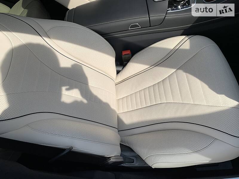Седан Mercedes-Benz S-Class 2019 в Києві