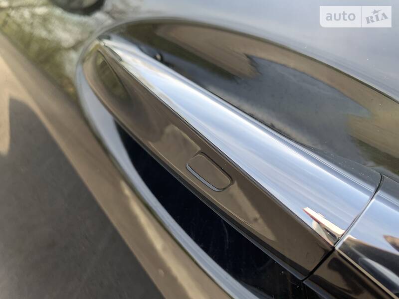 Седан Mercedes-Benz S-Class 2019 в Києві