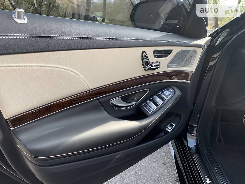 Седан Mercedes-Benz S-Class 2019 в Києві