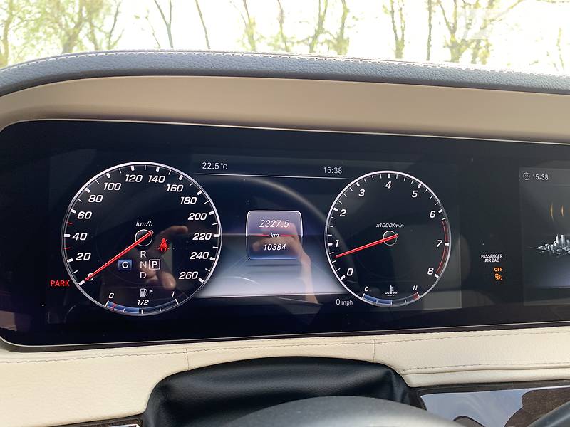 Седан Mercedes-Benz S-Class 2019 в Києві