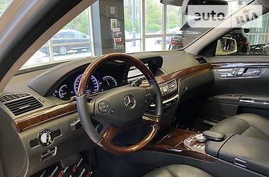 Седан Mercedes-Benz S-Class 2012 в Києві