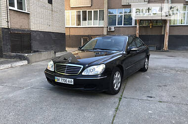 Седан Mercedes-Benz S-Class 2005 в 