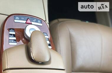 Седан Mercedes-Benz S-Class 2006 в 