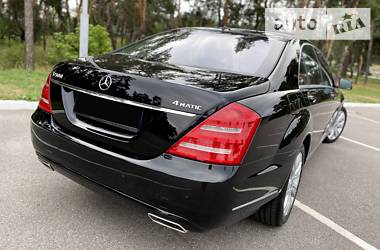 Седан Mercedes-Benz S-Class 2011 в Киеве