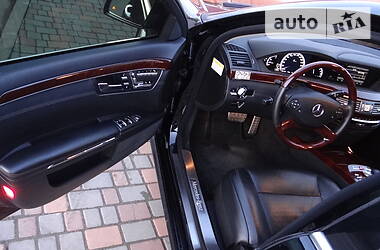 Седан Mercedes-Benz S-Class 2012 в 