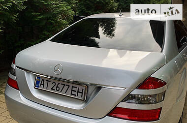 Седан Mercedes-Benz S-Class 2006 в Коломиї