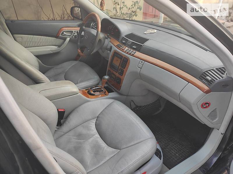 Седан Mercedes-Benz S-Class 2001 в Черкасах