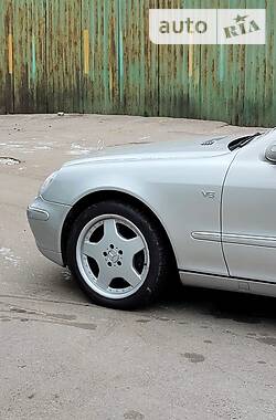 Седан Mercedes-Benz S-Class 2003 в Запоріжжі