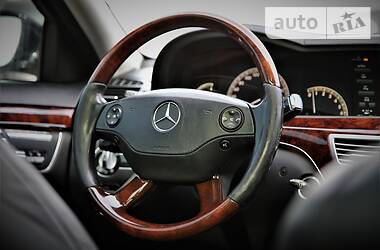 Седан Mercedes-Benz S-Class 2008 в 