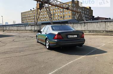 Седан Mercedes-Benz S-Class 2005 в Києві