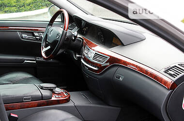 Седан Mercedes-Benz S-Class 2007 в 