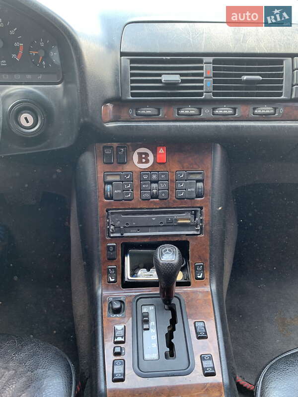 Лимузин Mercedes-Benz S-Class 1991 в Чернигове