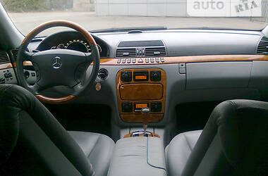 Седан Mercedes-Benz S-Class 2002 в Запорожье