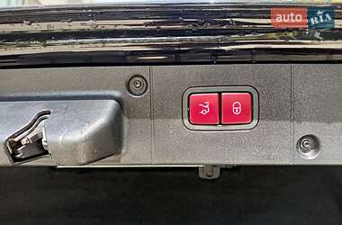 Седан Mercedes-Benz S-Class 2011 в 