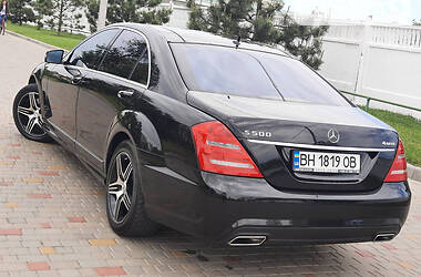 Седан Mercedes-Benz S-Class 2010 в Измаиле