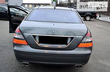 Седан Mercedes-Benz S-Class 2008 в 