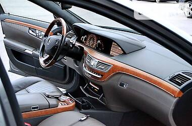 Седан Mercedes-Benz S-Class 2008 в 