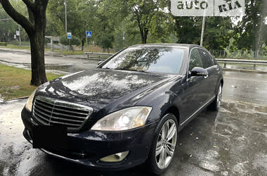 Седан Mercedes-Benz S-Class 2007 в 