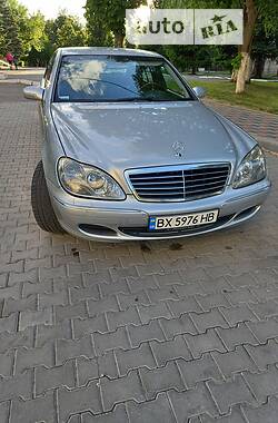 Седан Mercedes-Benz S-Class 2001 в Луцке