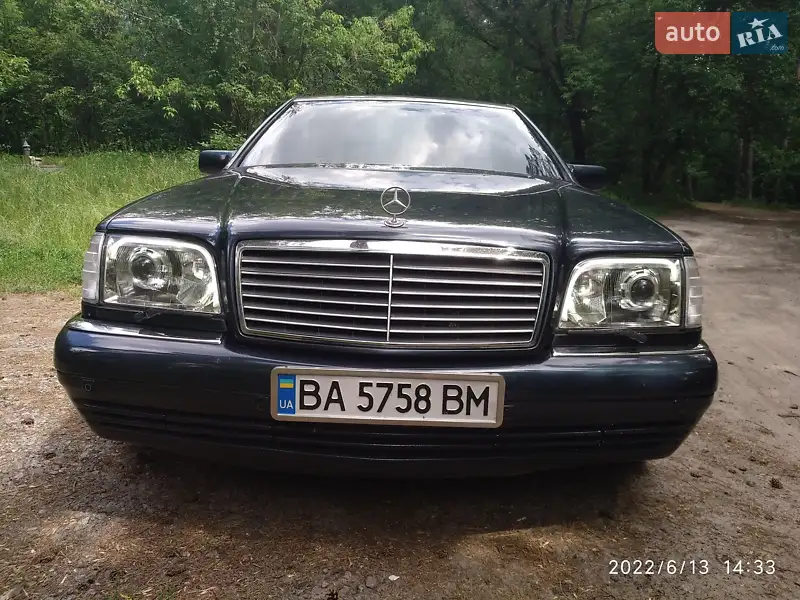 Mercedes-Benz S-Class