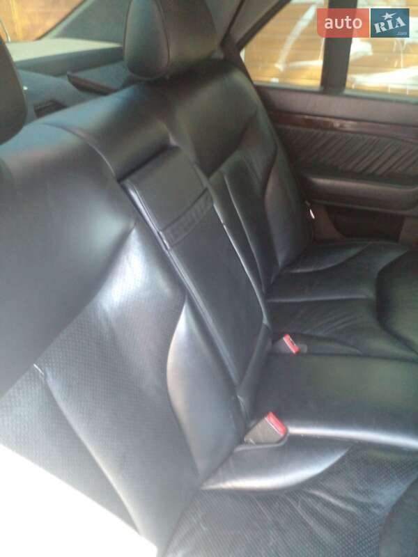 Седан Mercedes-Benz S-Class 1997 в Черноморске