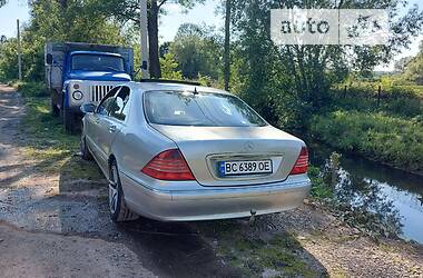 Седан Mercedes-Benz S-Class 2005 в Львове