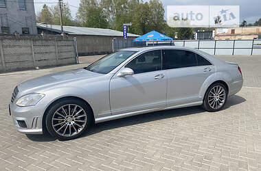 Седан Mercedes-Benz S-Class 2008 в Ровно