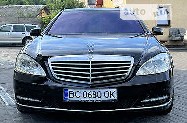 Седан Mercedes-Benz S-Class 2008 в Львові