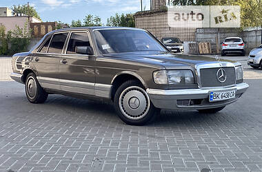 Седан Mercedes-Benz S-Class 1982 в 