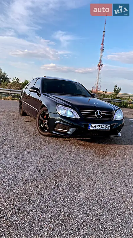 Mercedes-Benz S-Class 2000
