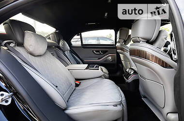Седан Mercedes-Benz S-Class 2021 в 