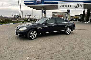 Седан Mercedes-Benz S-Class 2011 в Надвірній