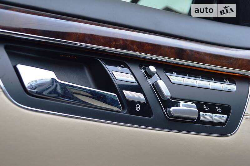 Седан Mercedes-Benz S-Class 2006 в Одесі